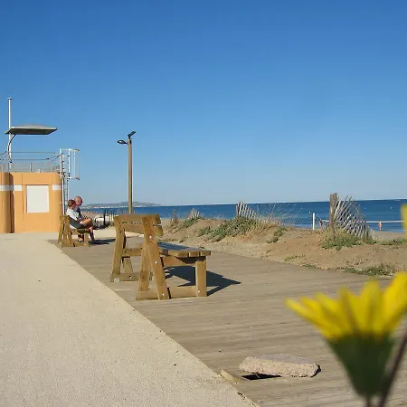 Cap D'agde Naturiste فيلة آجد